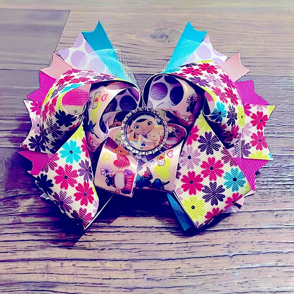 🥰Disney Doc McStuffins boutique stacked hairbow